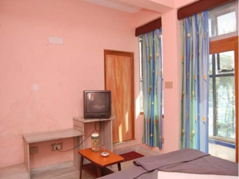 Hotel Yatri Udaipur Buitenkant foto